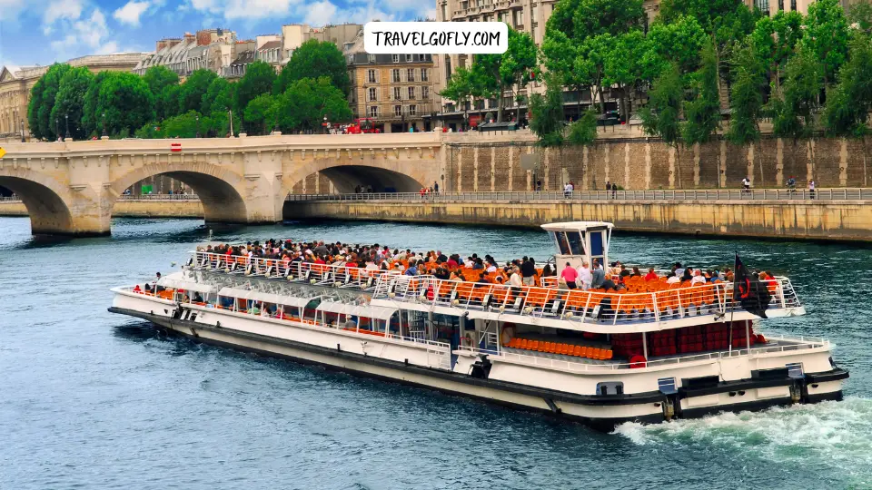 Water Activities & Boat Tours