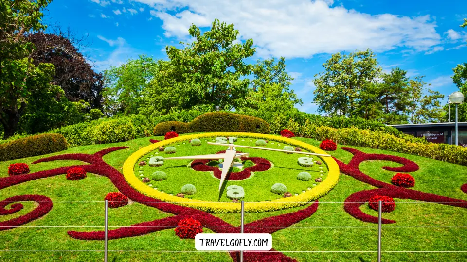 the Flower Clock (L'horloge Fleurie)
